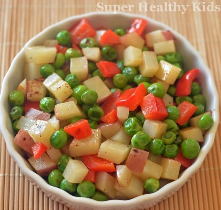 Christmas Pepper and Pea Potatoes. A new spin on a holiday classic!